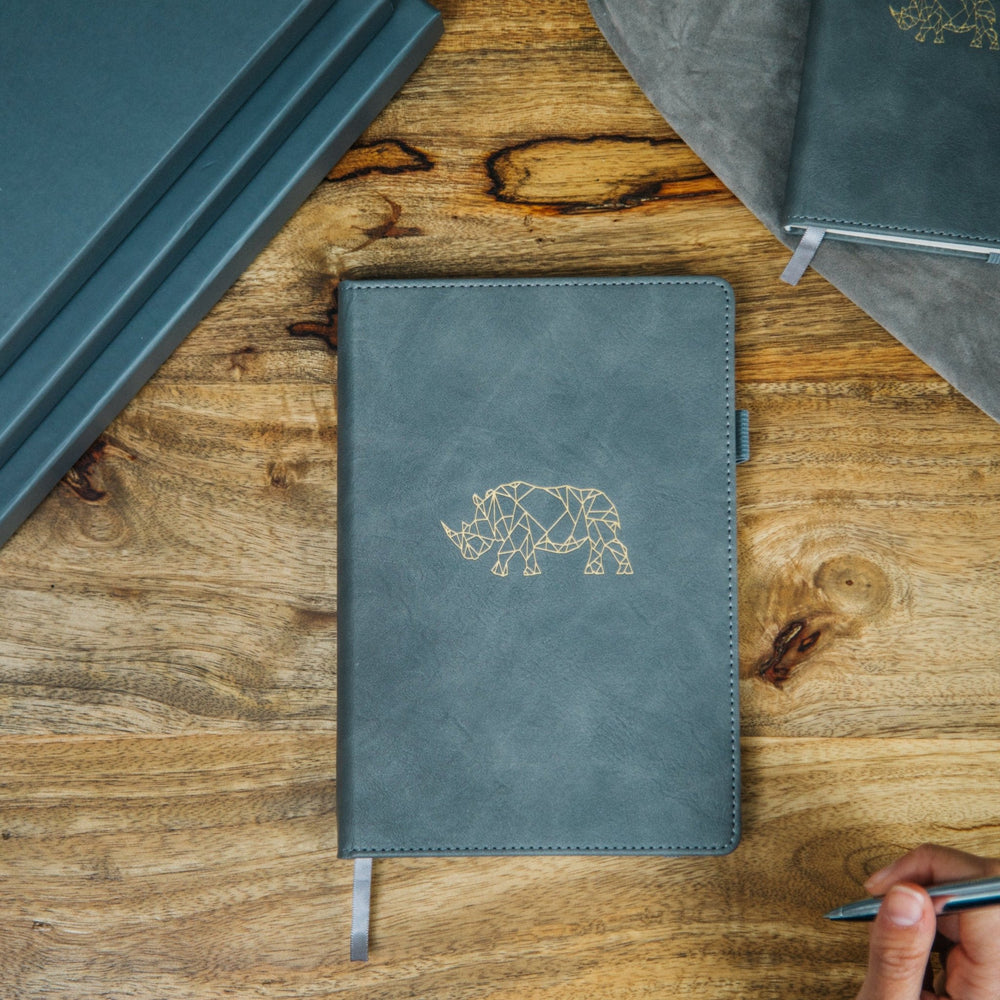 Carnet A5 Ligné Couverture Rigide - 200 Pages épaisses (120 G/m²) - Élastique De Fermeture, Poche Arrière, Porte-stylo - Cadeau élégant - 3